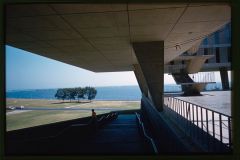 Milwaukee Art Museum (originally Milwaukee War Memorial), Milwaukee, Wisconsin, 1952-57. Exterior